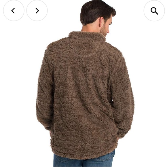 NWT Southern Shirt Company Sherpa Pullover with Pockets in Caribou - Picture 3 of 6